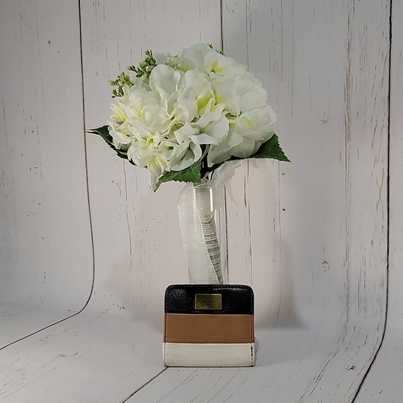 Fossil mini bi-fold wallet - Picture 1 of 4